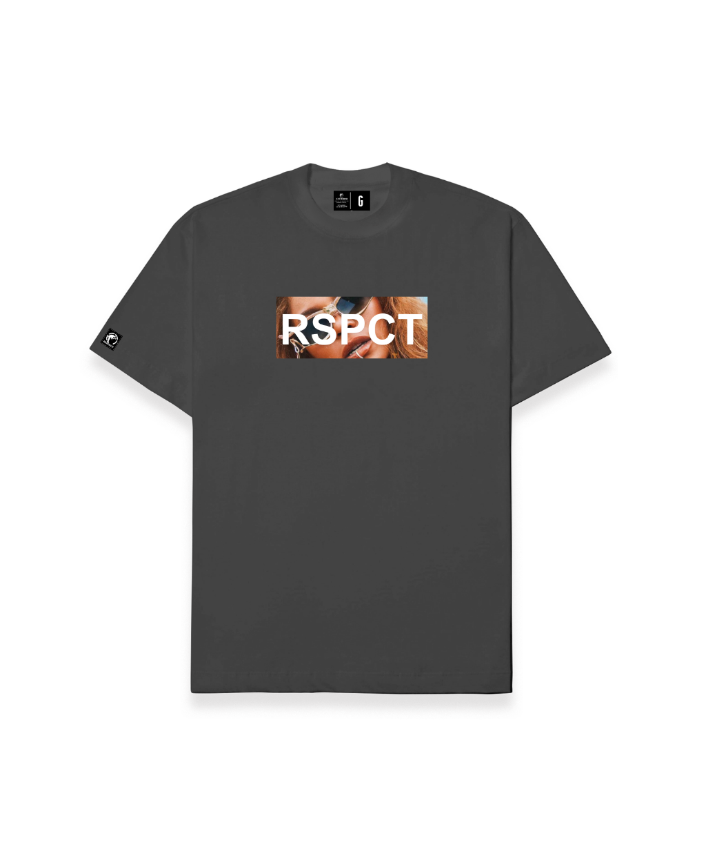 Camiseta Regular Eyes Bey