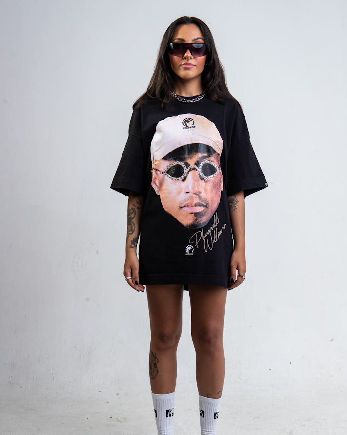 Camiseta Face Oversized Pharrell Williams