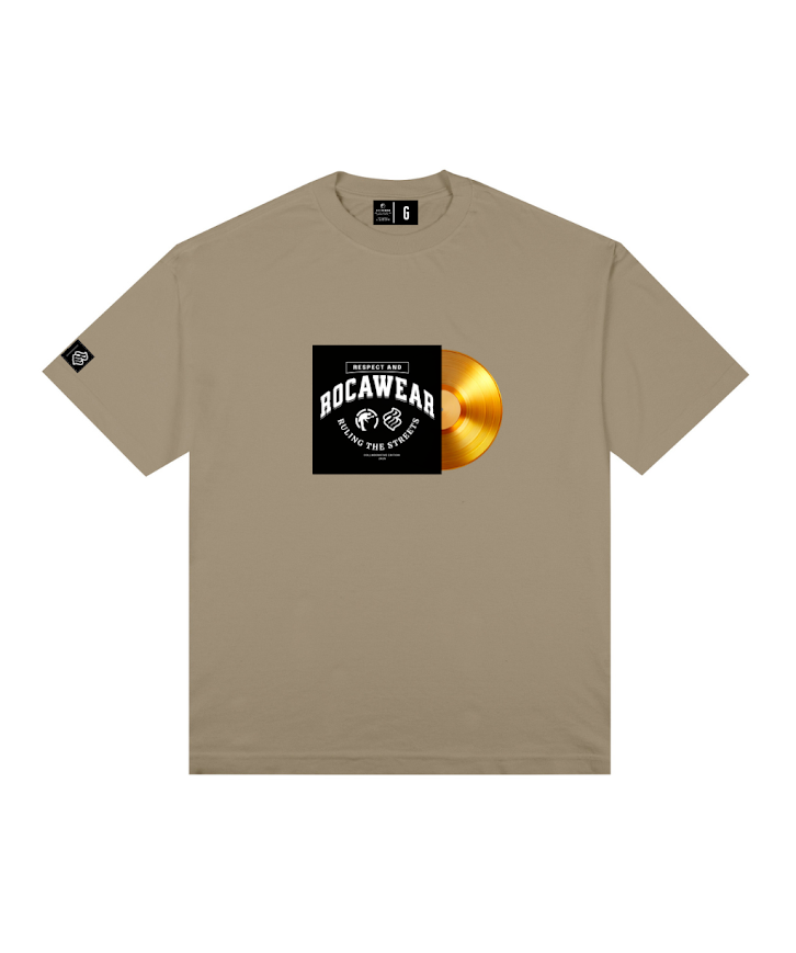 Camiseta Rocawear Oversized Vinil Gold