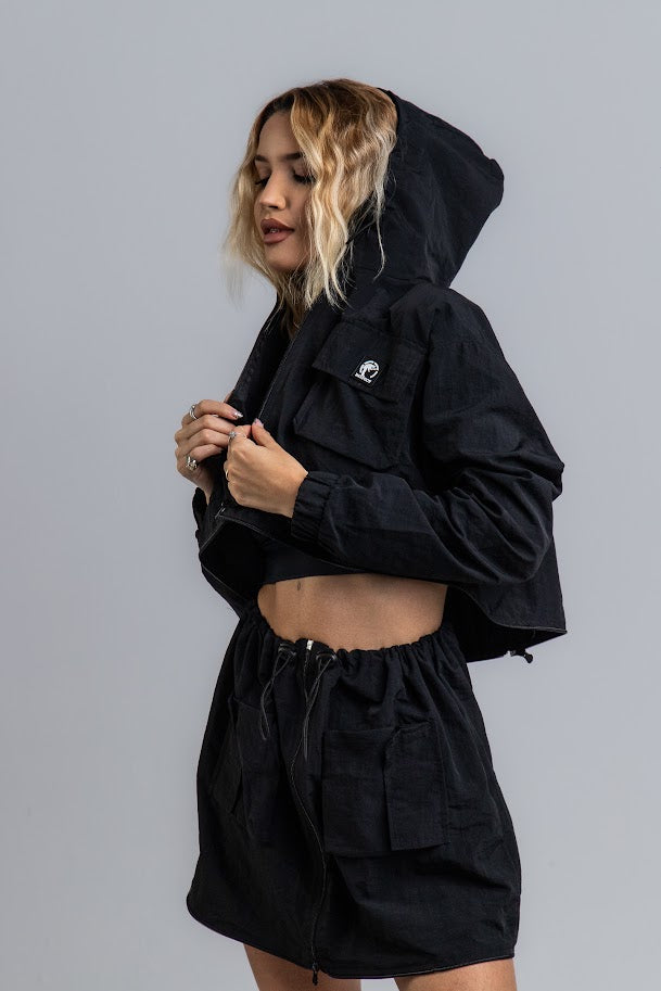 Corta Vento Cropped Saia 3 em 1 Preto