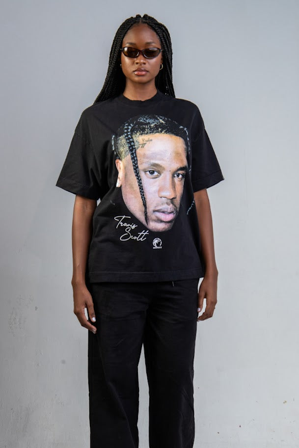 Camiseta Face Oversized Travis