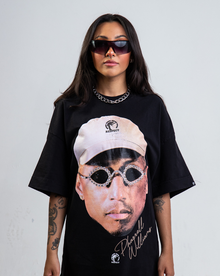 Camiseta Face Oversized Pharrell Williams