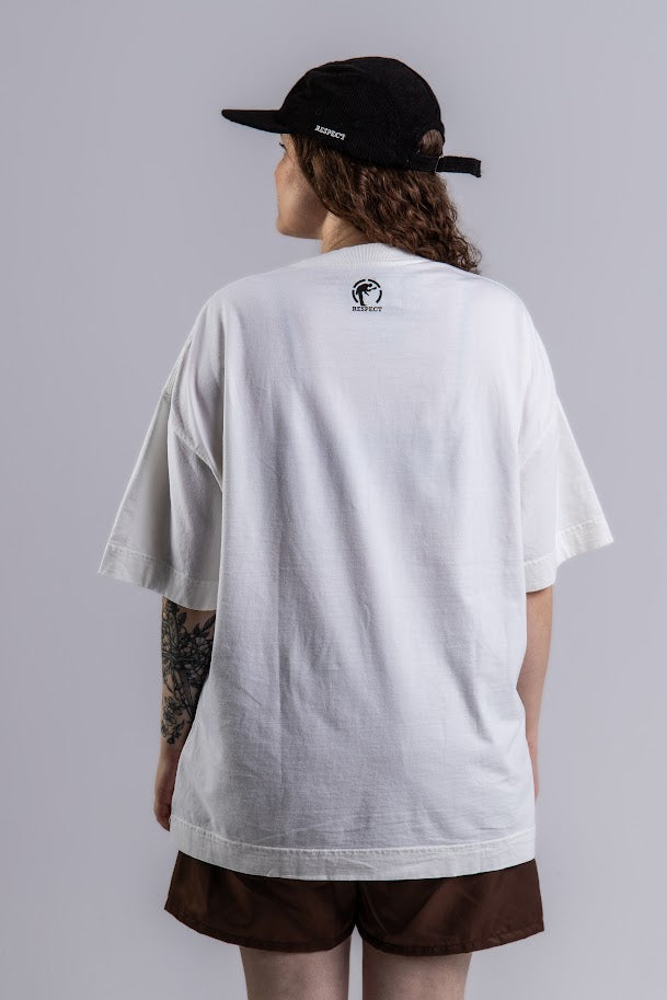 Camiseta Oversized Mancha Amarela
