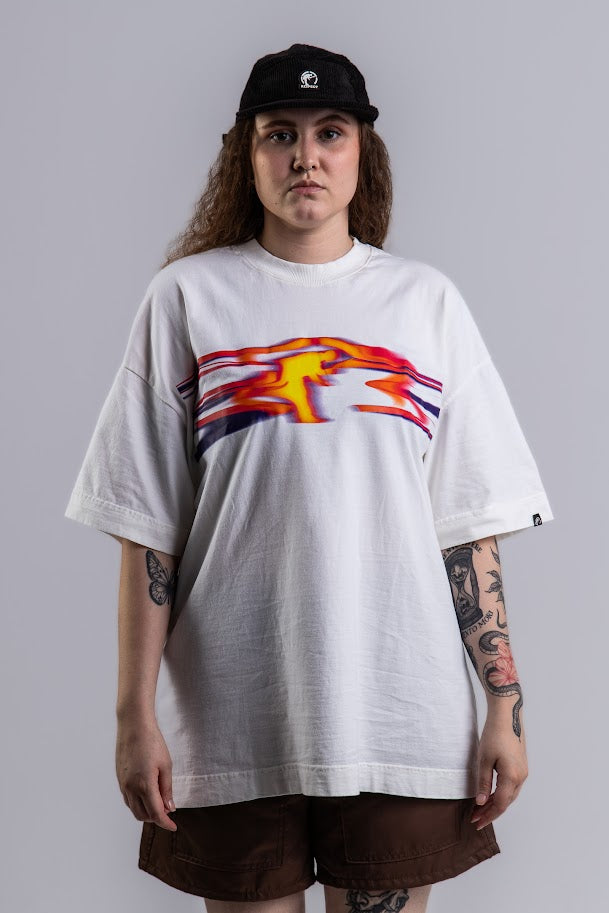 Camiseta Oversized Mancha Amarela