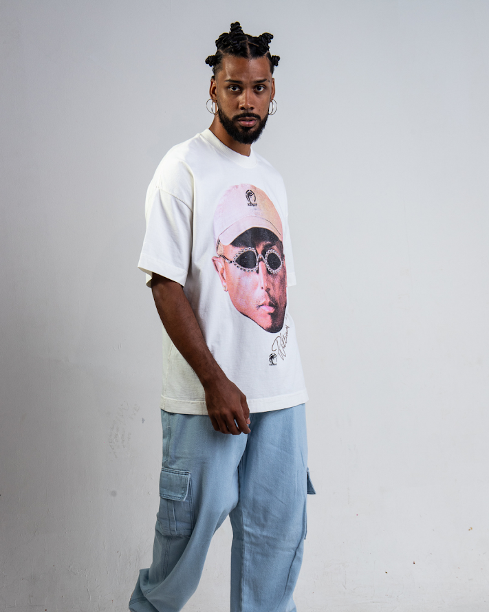 Camiseta Face Oversized Pharrell Williams