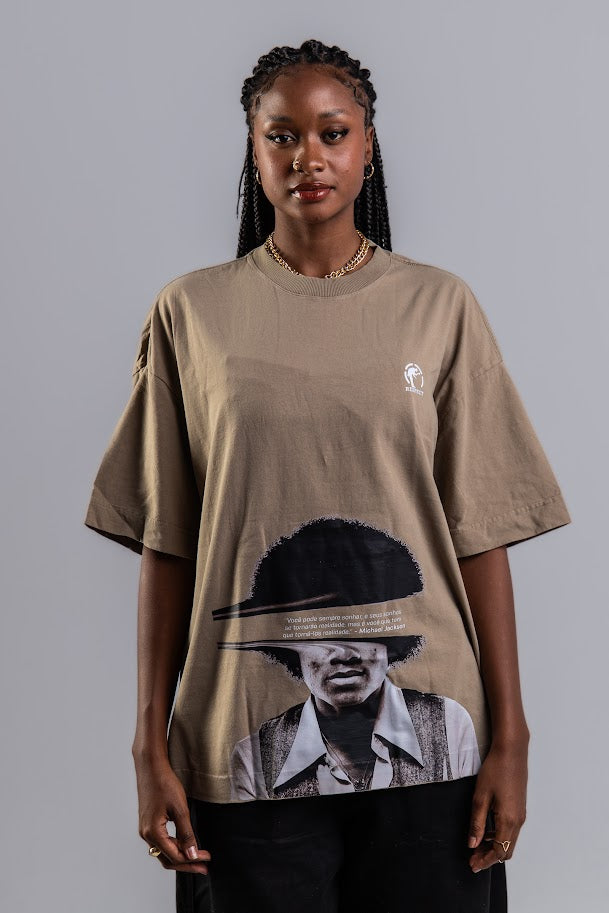 Camiseta Frase Oversized Michael Jackson